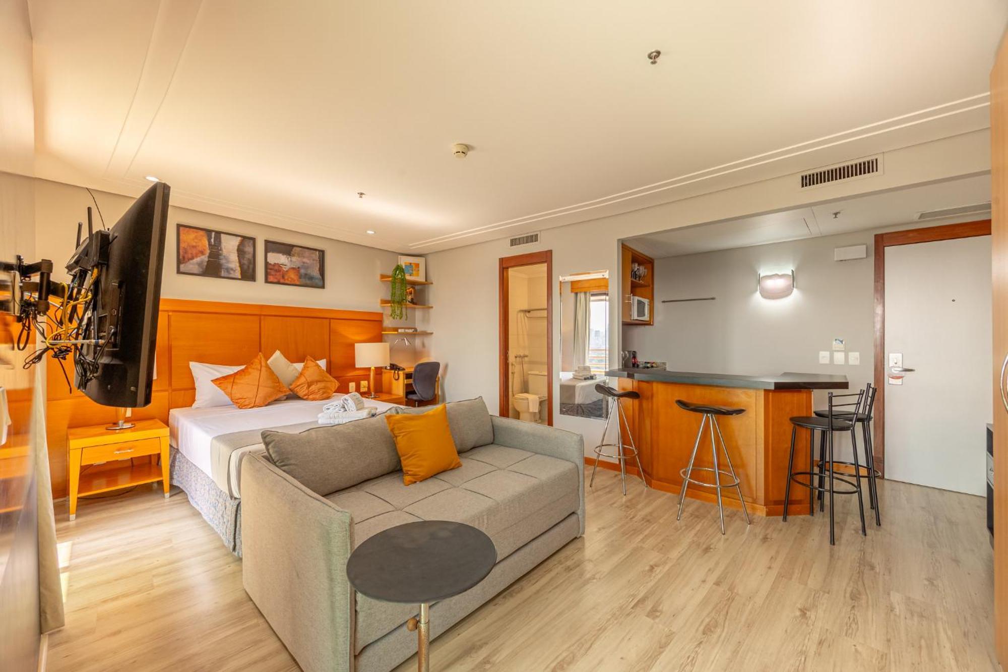 Apartamento Easy Star - Charmoso Flat C/vaga No Coracao Do Itaim Bibi - Li01i