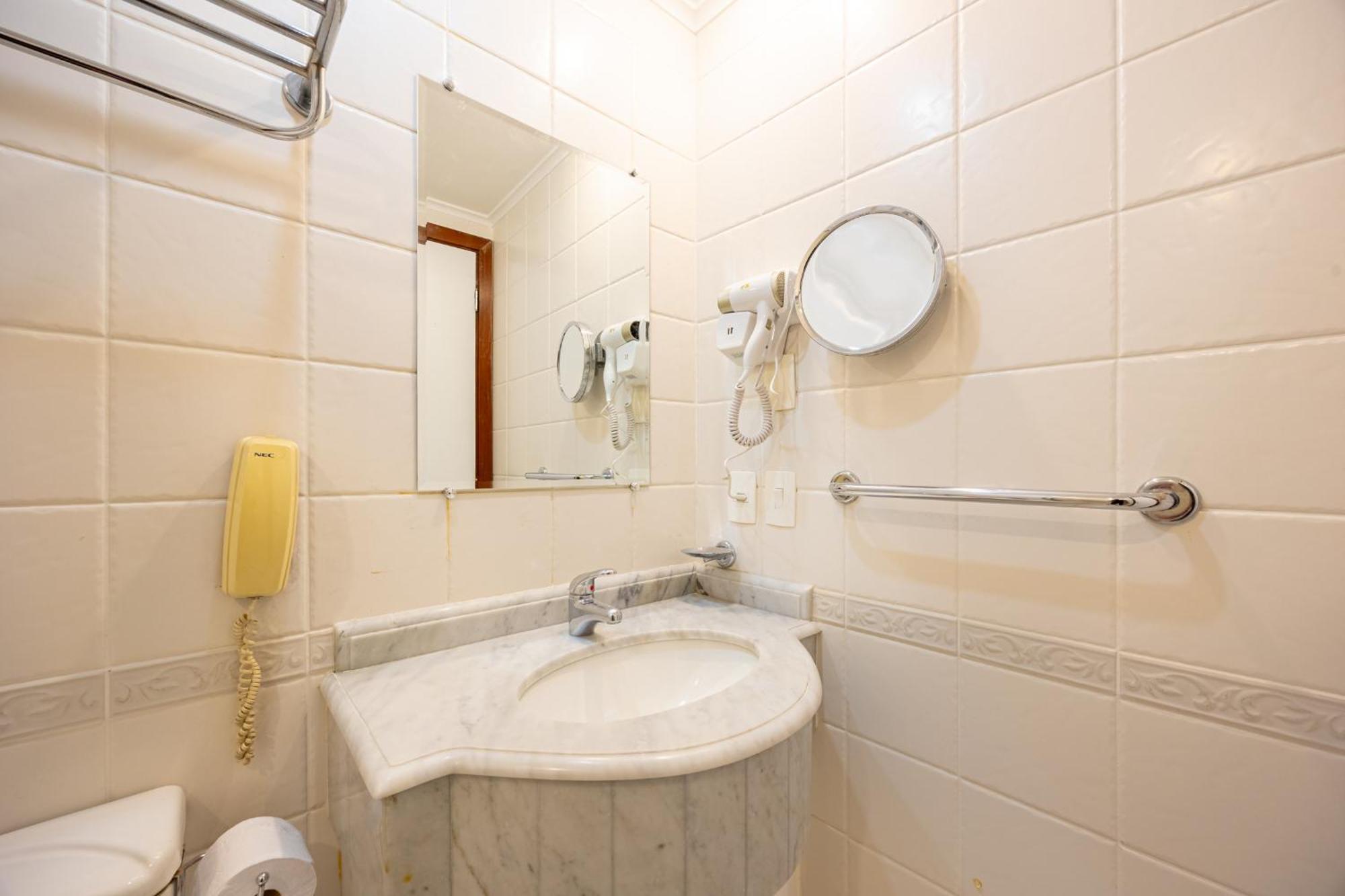 Easy Star - Charmoso Flat C/vaga No Coracao Do Itaim Bibi - Li01i