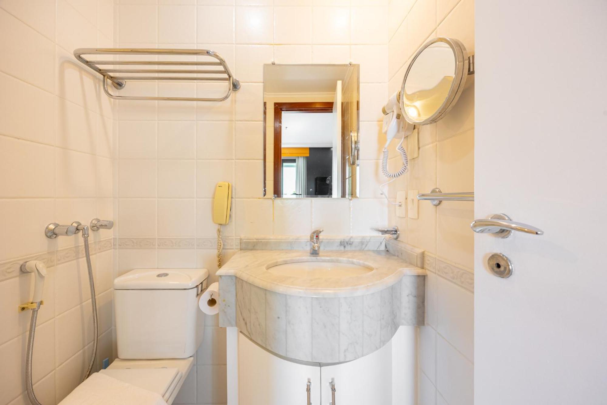 Apartamento Easy Star - Charmoso Flat C/vaga No Coracao Do Itaim Bibi - Li01i *