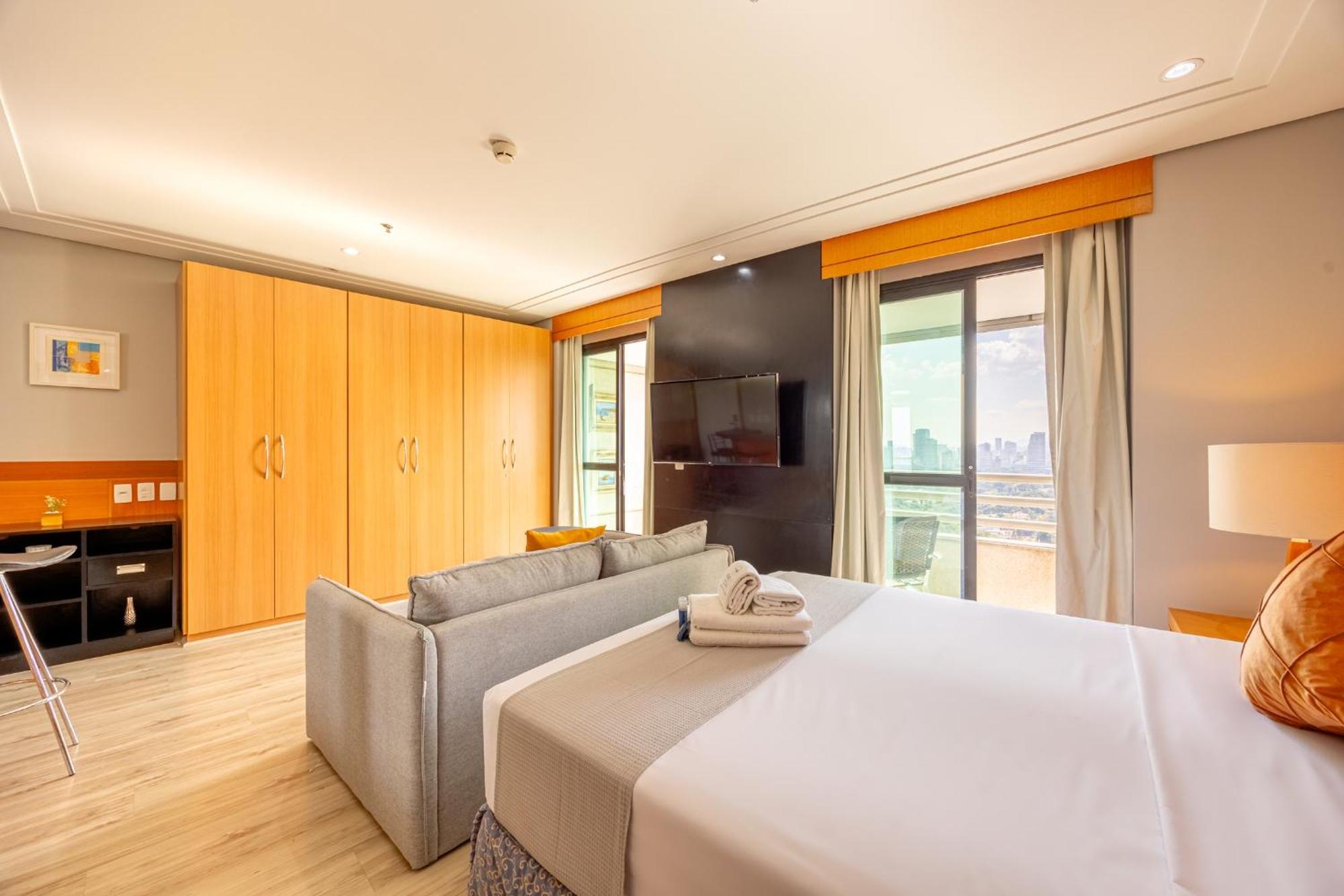 Easy Star - Charmoso Flat C/vaga No Coracao Do Itaim Bibi - Li01i